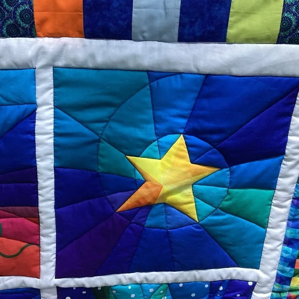 NWT Hand Crafted Bright Snowman Holiday Celebrations Quilt